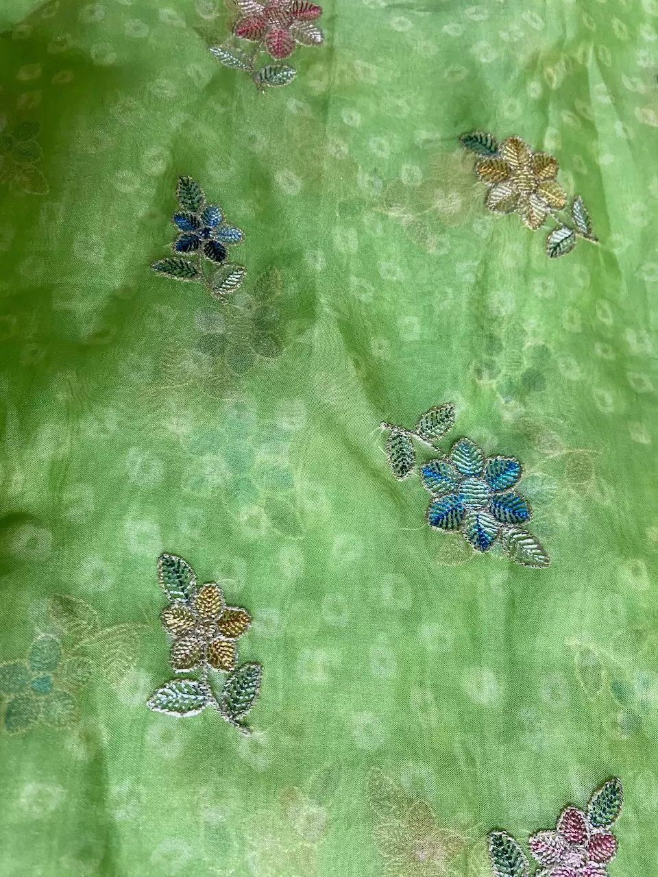 Green Bandhani Printed Organza Fabric with Floral Thread work with Buti All Over