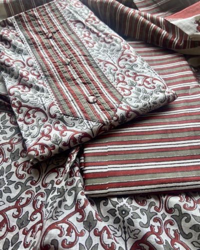 Maroon Abstract Print Cotton Suit Set With Printed Cotton Dupatta