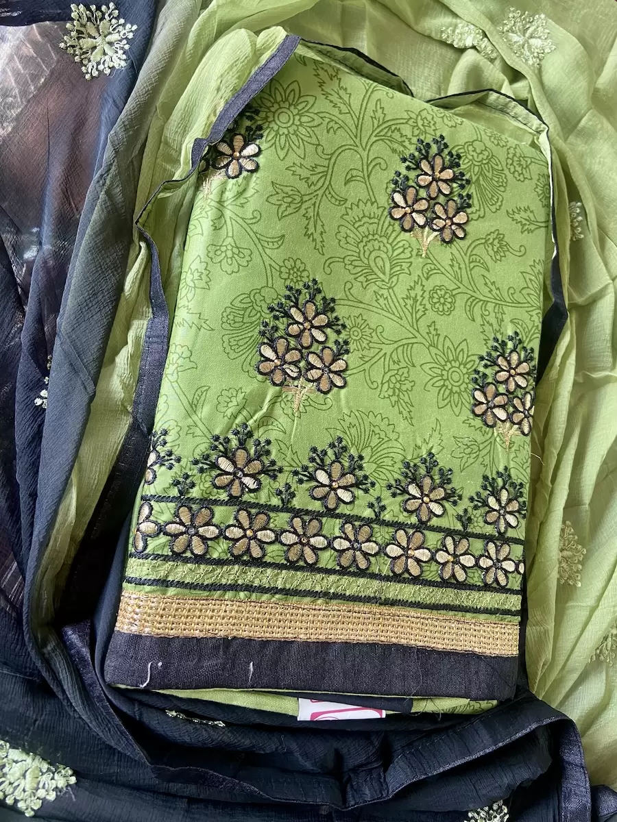 Parrot Green Printed Suit Set With Chiffon Dupatta