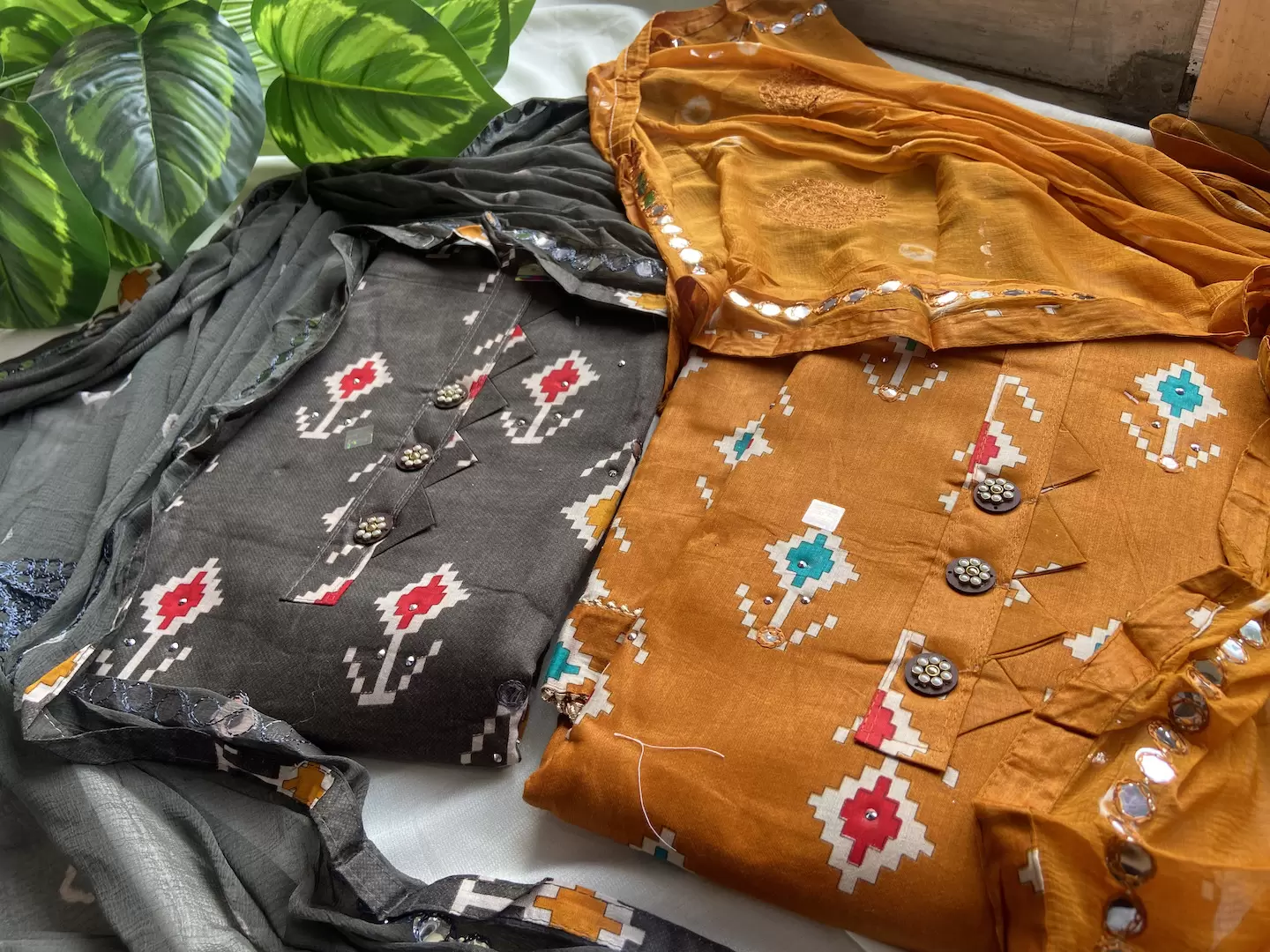 Print Cotton Unstitched Suit Set With Printed Cotton Dupatta