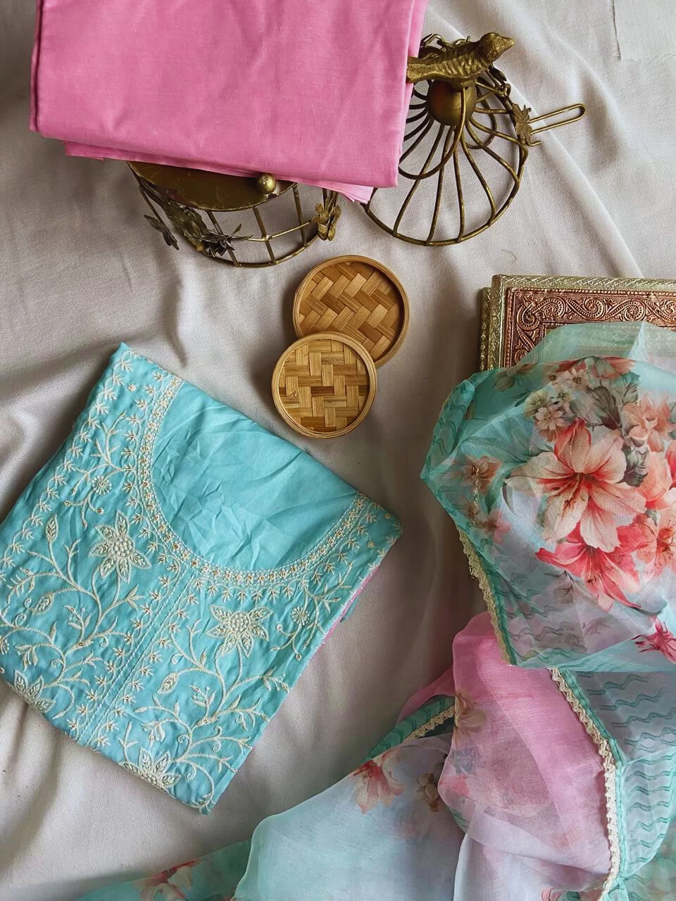 Muslin shaded thread work on neckline suit piece with floral print dupatta