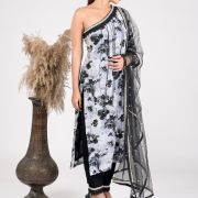 Noor One Shoulder Kurta with Thread Tassels Detailling and Pants set with Net Dupatta