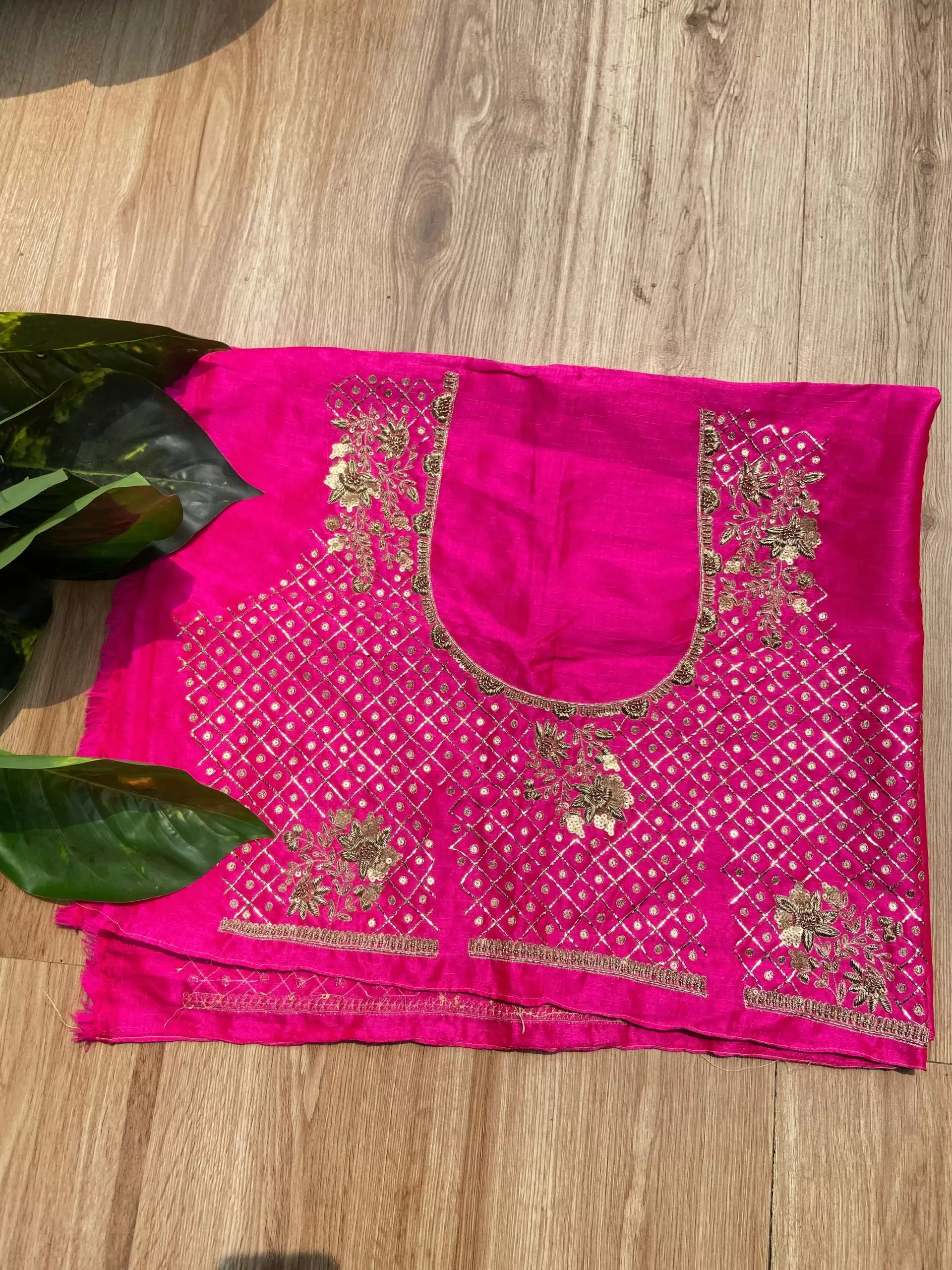 Heavy Zardozi & All Over Jaal Embroidery On Pink Unstitched Silk Blouse Piece