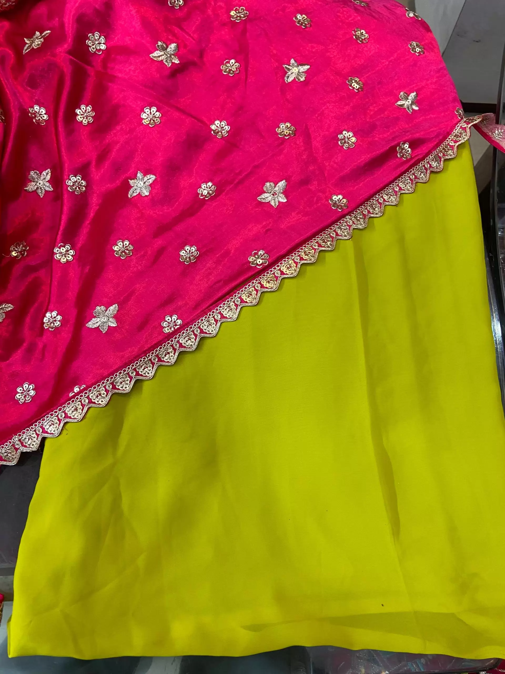 Green and Rani Pink , Fishcut style Draped saree