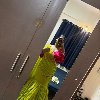 Green to rani pink Drape saree