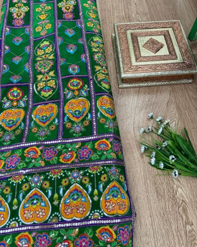 Green multicolour Position Print With Heavy Cording Dori & Sequin