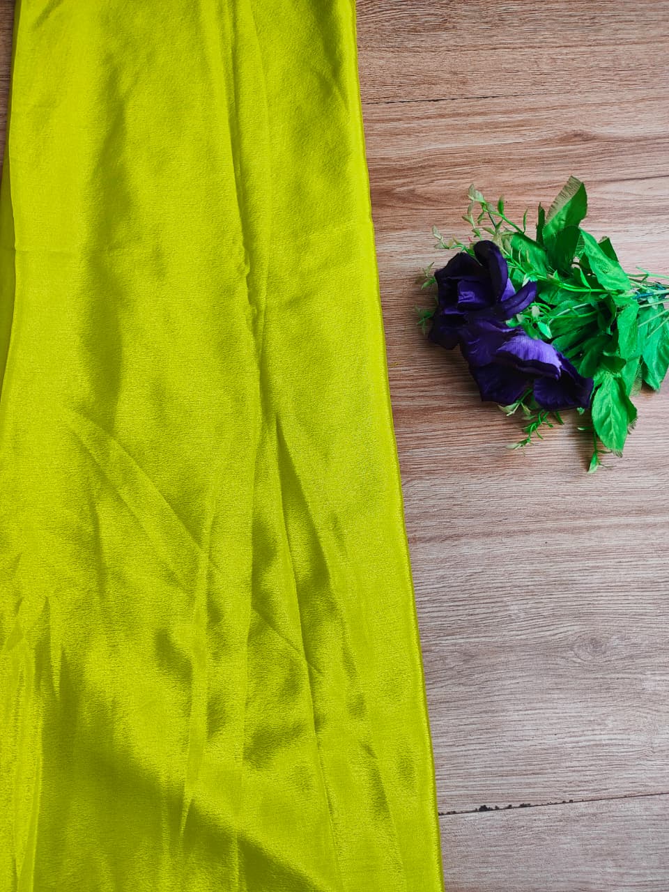 Plain parrot green art chinon fabric