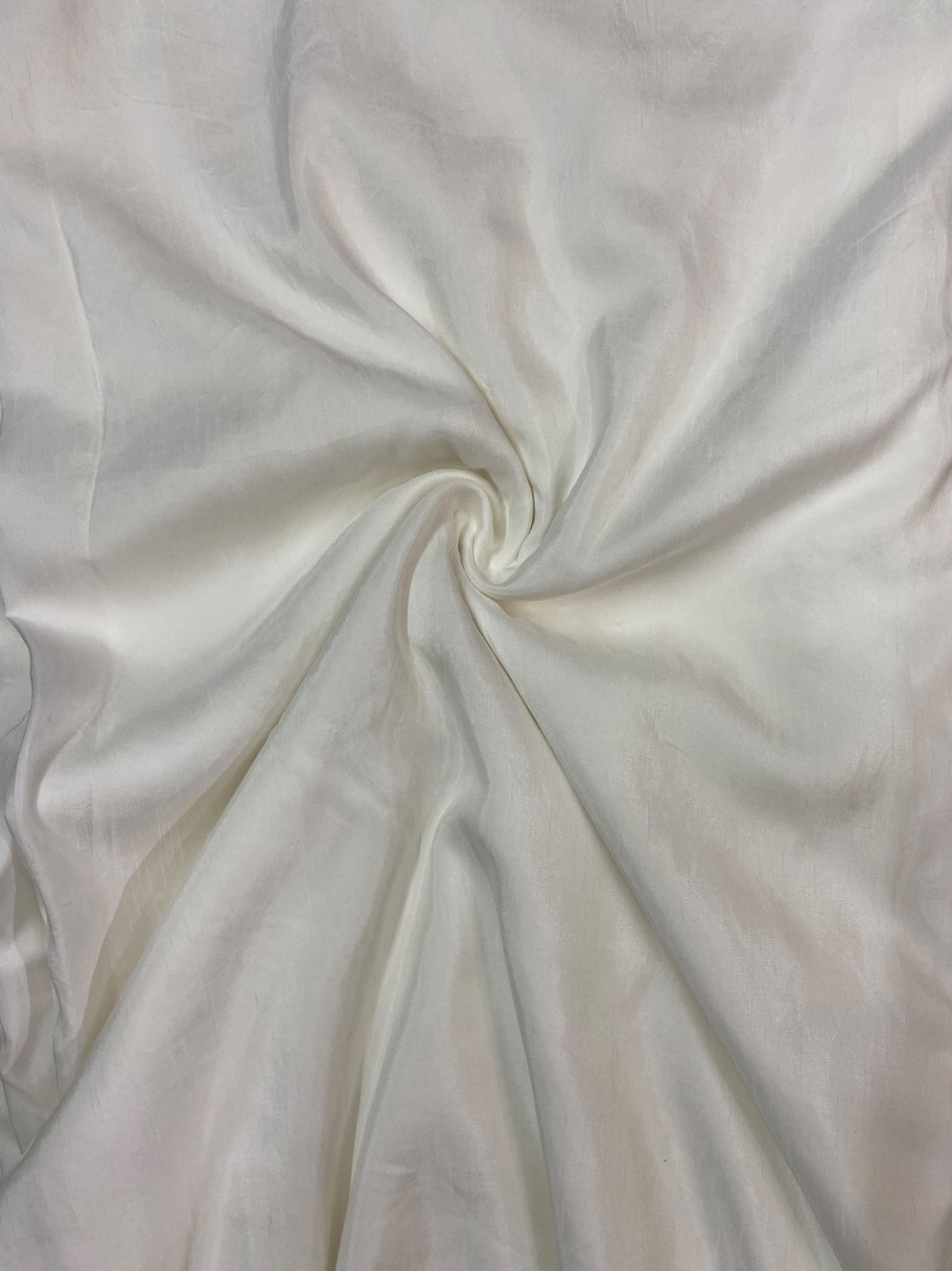 Plain Raw Silk Dyeable Fabric