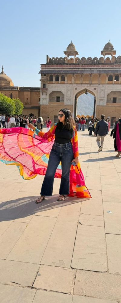 12 Meters Multicolour Flare Shrug