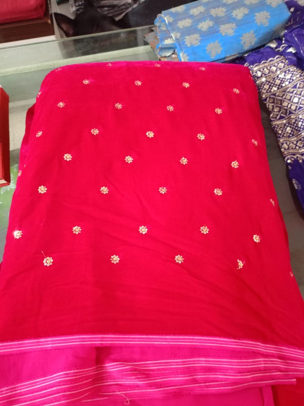 Golden Buti Work Velevet Lehenga In Pink Colour