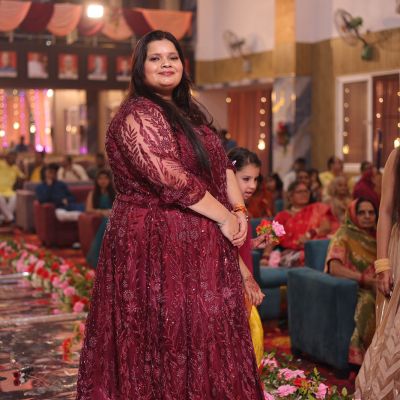 Net Embroidered Gown In Maroon Colour