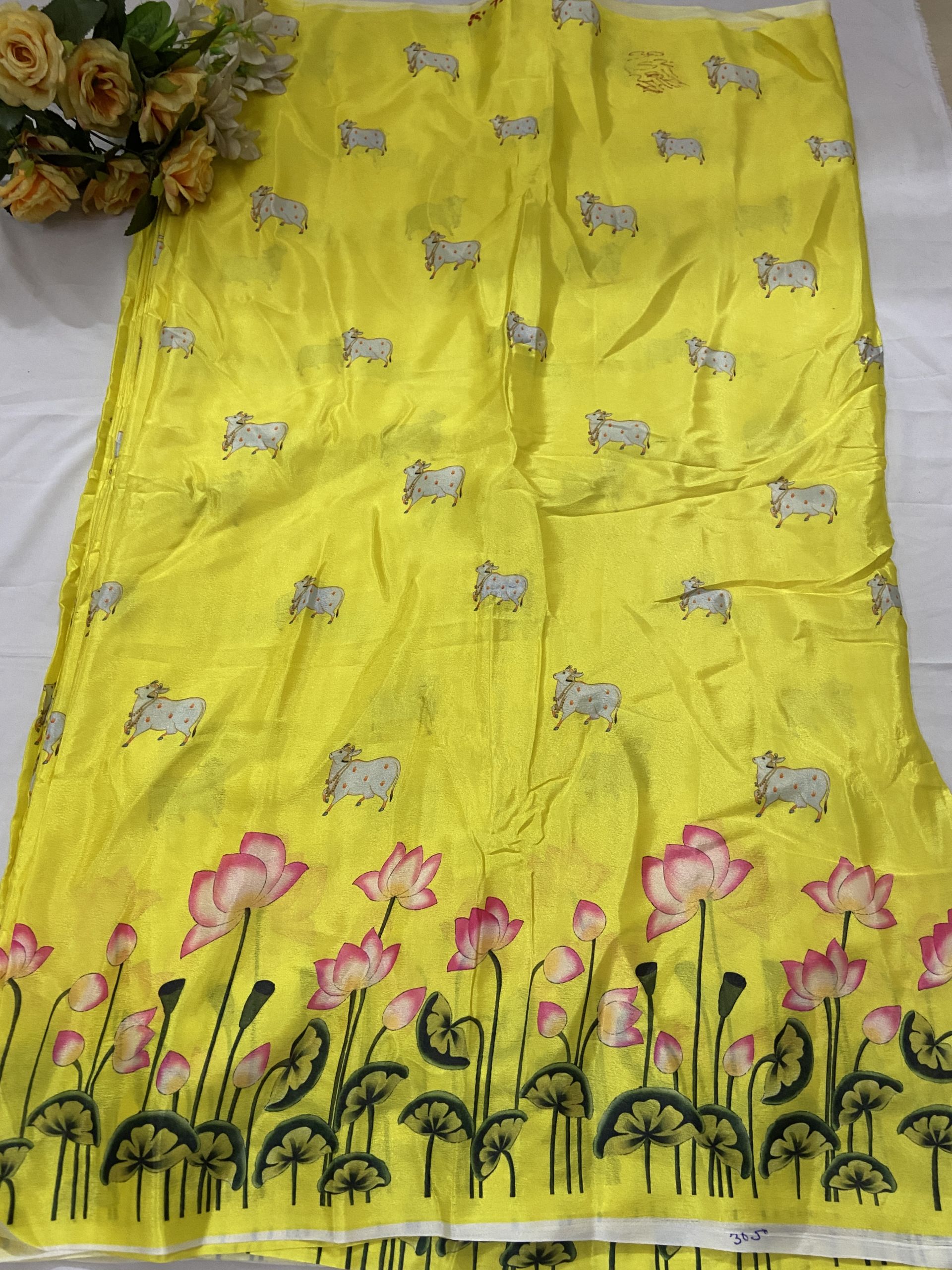 Lotus Print Couple Outfit In Yellow Colour