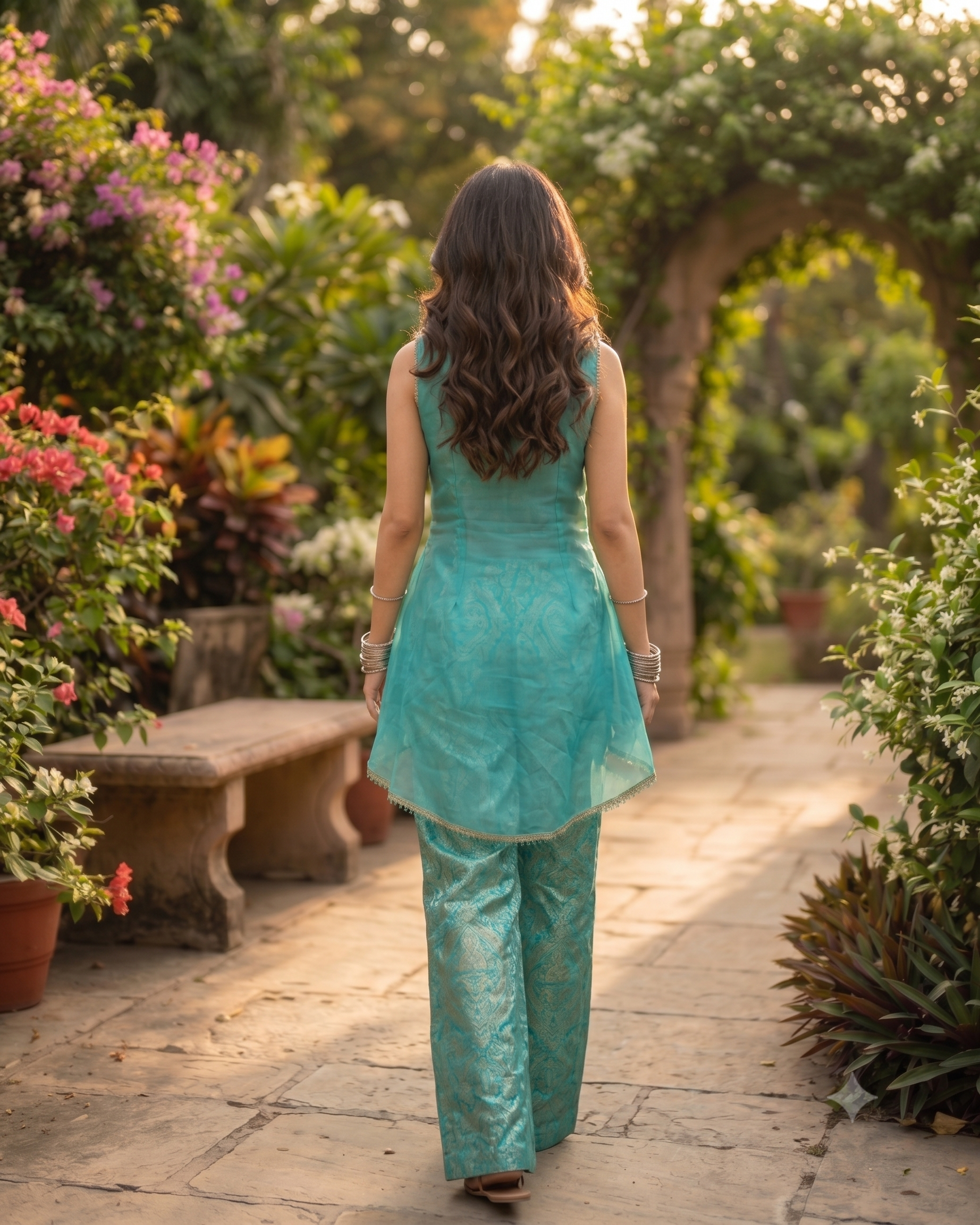 Turquoise Blue Banarasi Corset Co-ord Set with Organza Shrug